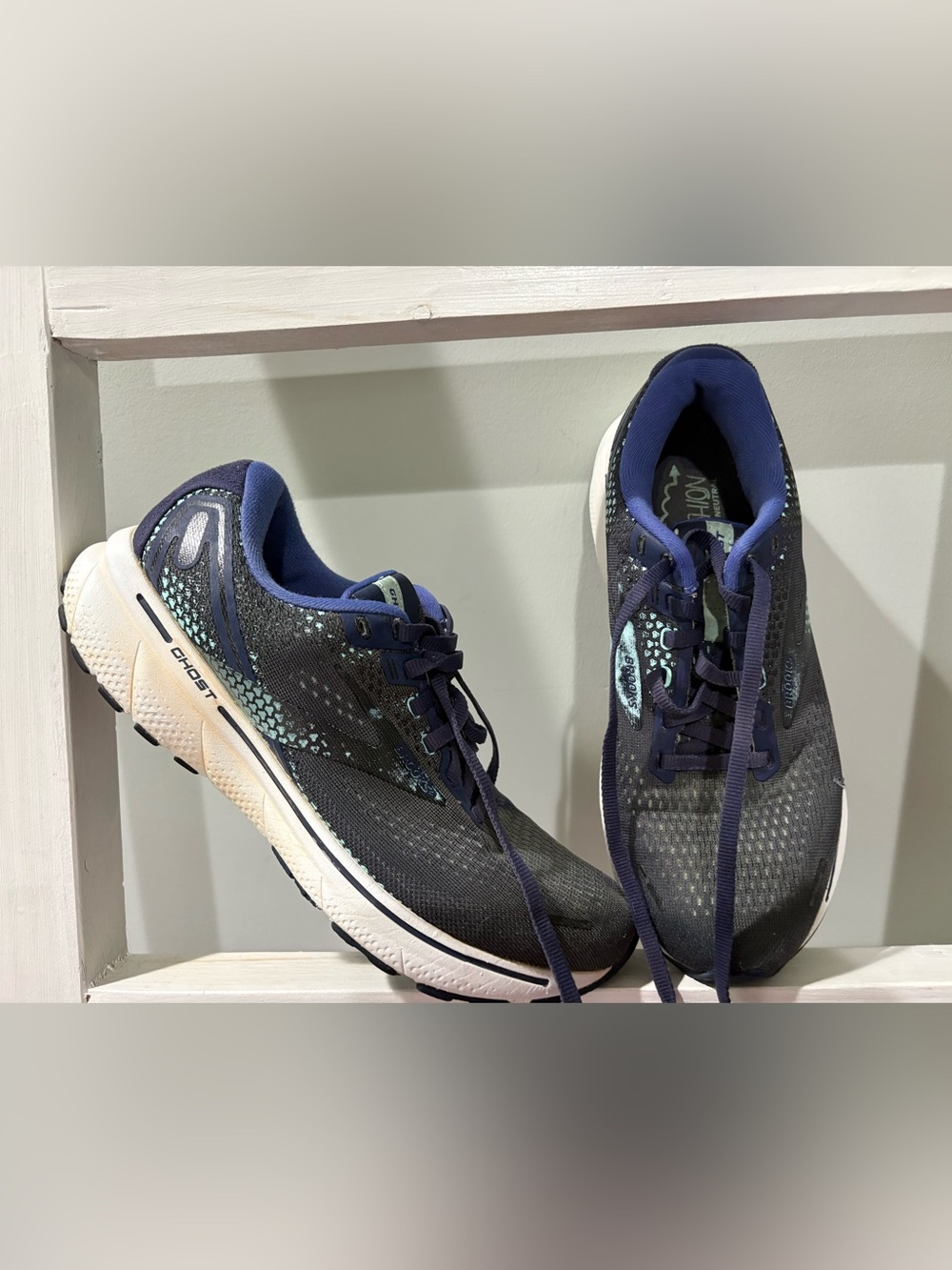 Brooks Men’s Running Shoes - Dark Gray with Blue Accents